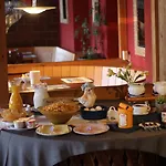 Historic Steinbock Hotel Wilderswil